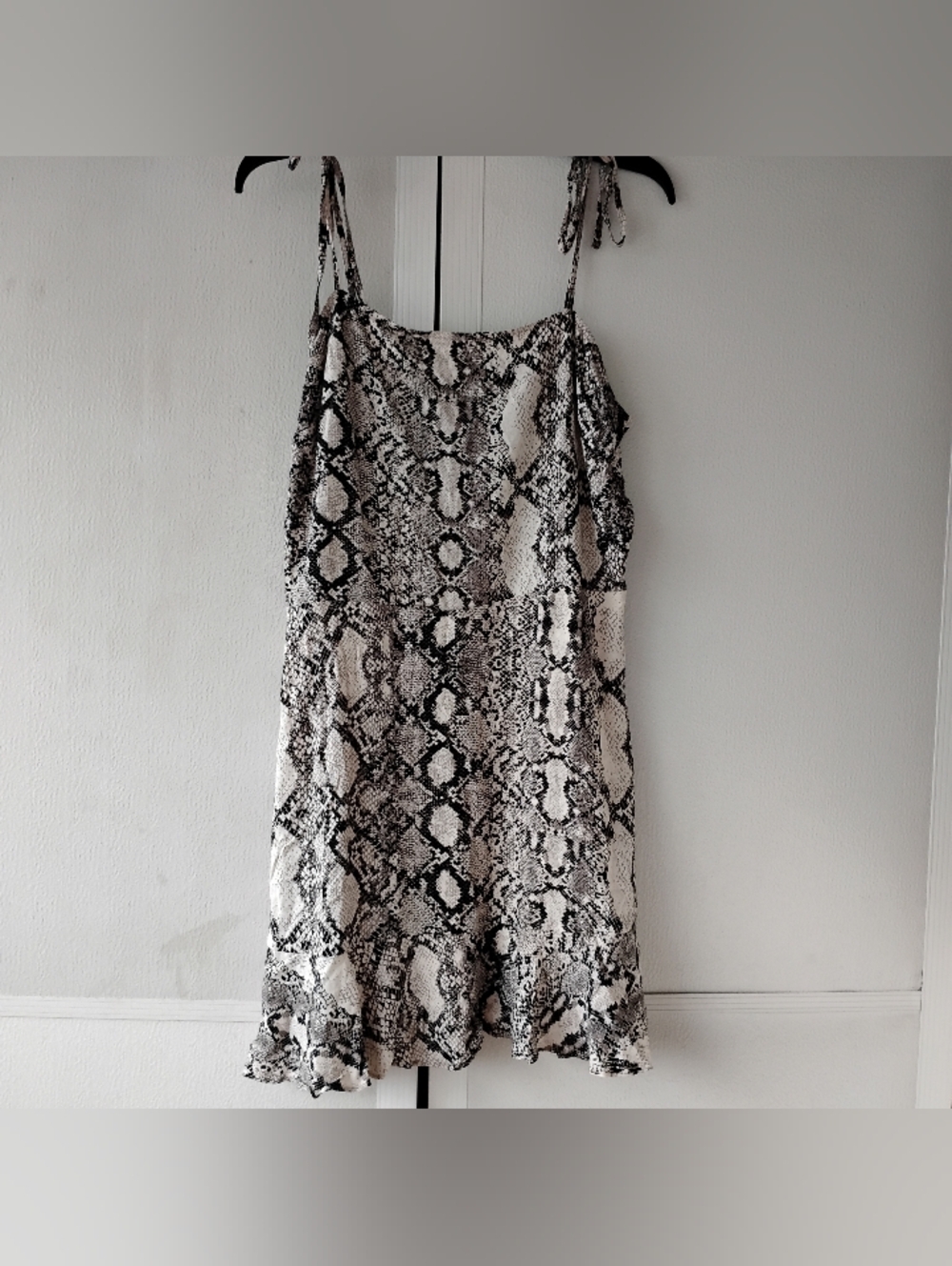 Express Snake-Print Tie-Strap Mini Dress in Black & White
